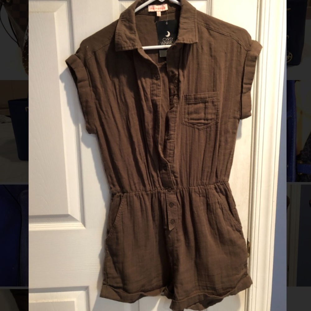 Army green romper